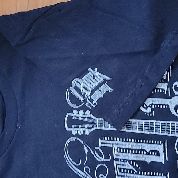 NWT Hard Rock Guitar Company Atlantic City NEW SMALL Tee - Picture 4 of 4